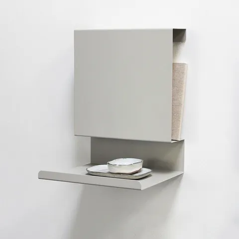 Modesk PS FOLDED WALL SHELF - kệ treo tường chấn góc D250 x R230 x C330mm
